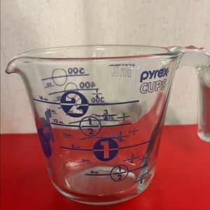 Pyrex® 2 cup 100th Anniversary Measuring Cup, Blue